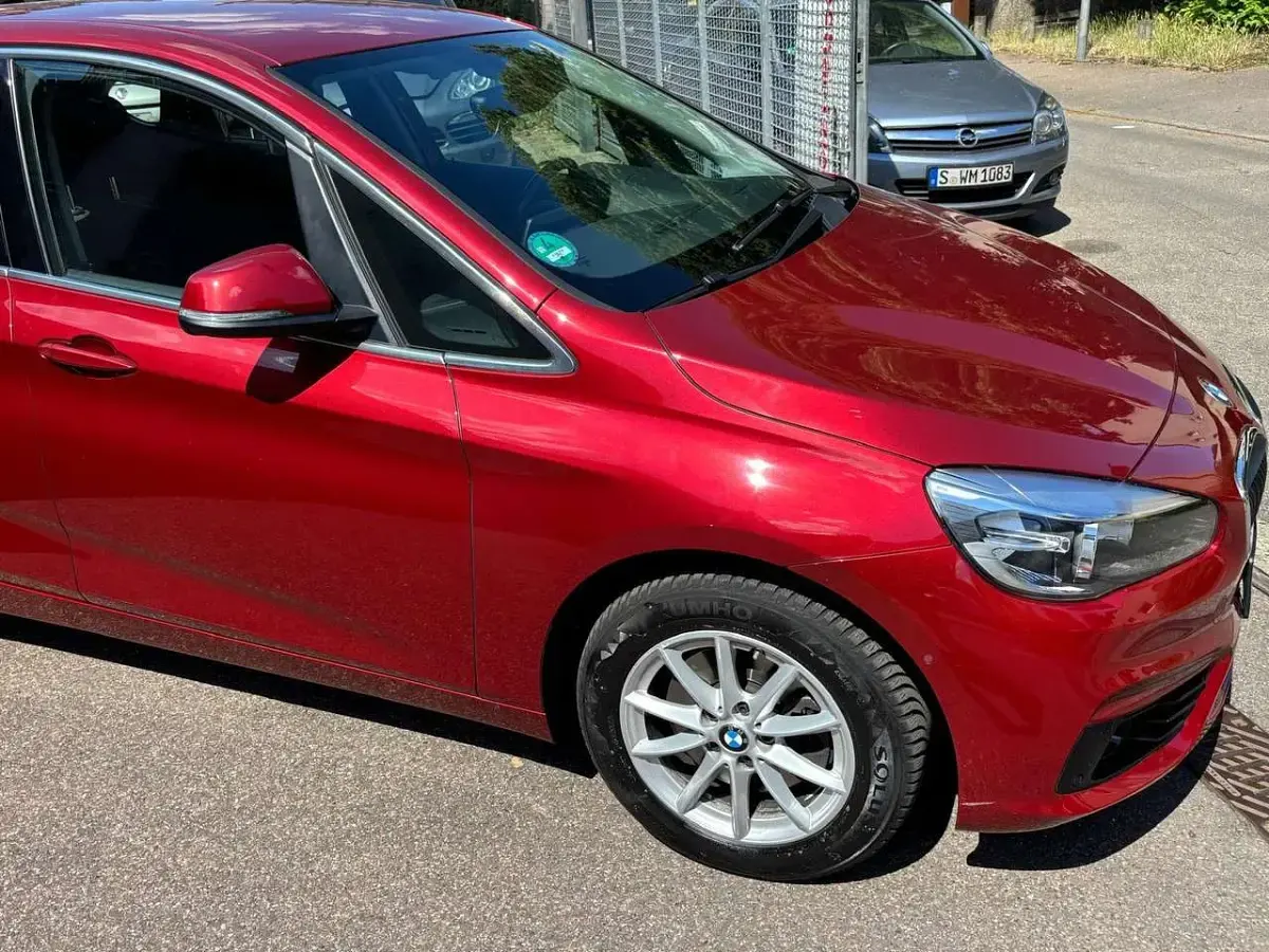 Gebraucht BMW 218 136 PS (100 kW) 2015 Flamencorot brillanteffekt met Van / Kleinbus