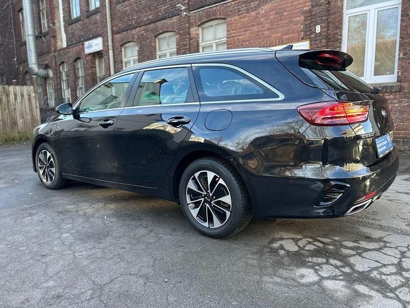 Gebraucht Kia Ceed Sportswagon Spirit 105 PS (77 kW) 2020 Schwarz Kombi