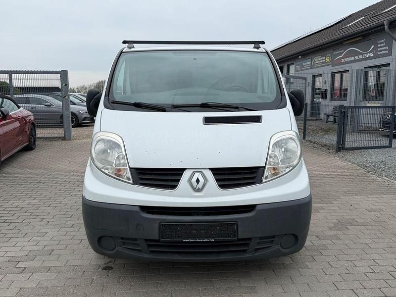 Gebraucht Renault Trafic R.S. 114 PS (83 kW) 2011 Weiß Van / Kleinbus