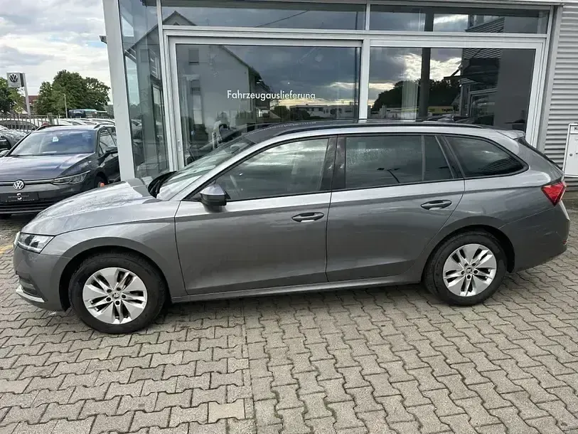 Gebraucht Skoda Octavia Ambition 150 PS (110 kW) 2022 Grau Kombi