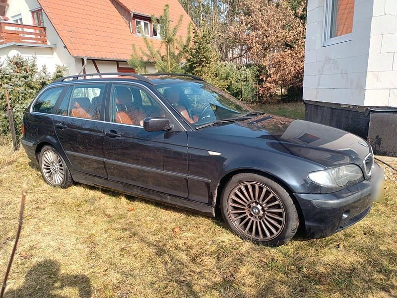 Gebraucht BMW 330 204 PS (150 kW) 2005 Blau Kombi