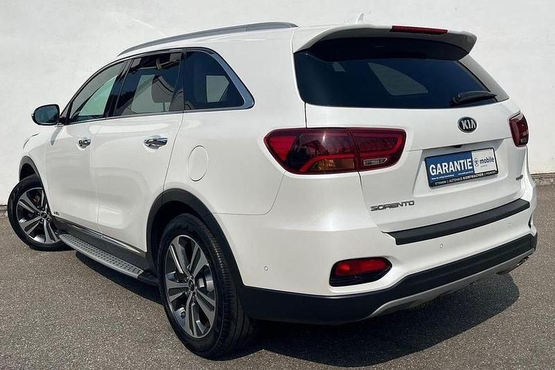 Gebraucht Kia Sorento GT-Line 200 PS (147 kW) 2018 (swp) snow white pearl met SUV