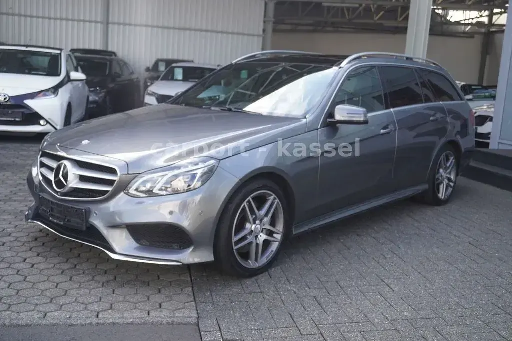 Gebraucht Mercedes E350 Sport 258 PS (189 kW) 2016 Grau Limousine