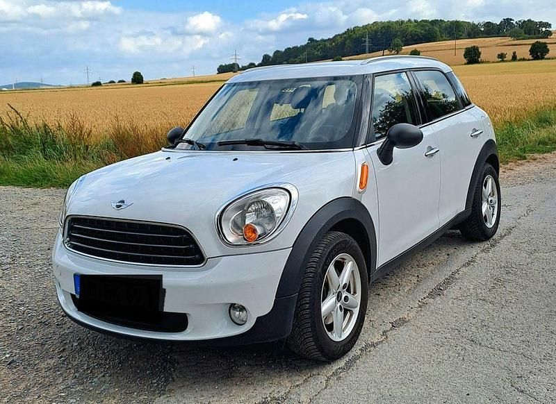 Weiß Gebraucht 2013 Mini One Countryman SUV | 6.900 € (Superpreis) - Bild 1/4