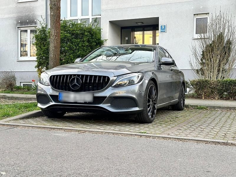 Gebraucht Mercedes C350e 280 PS (205 kW) 2017 Grau Limousine