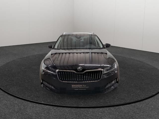 Gebraucht Skoda Superb Ambition 200 PS (147 kW) 2022 Schwarz Kombi