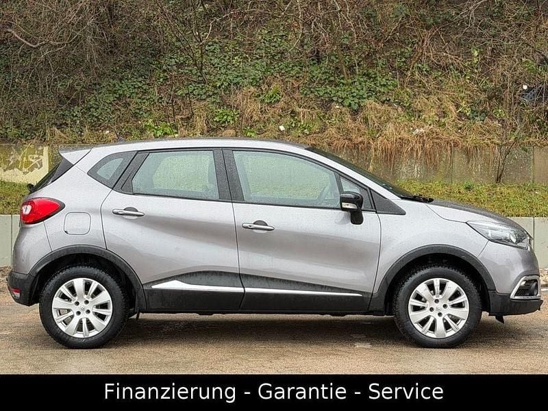 Usata Renault Captur Experience 90 CV (66 kW) 2016 Grigio SUV
