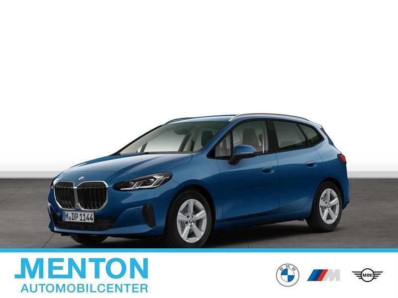 Blau Gebraucht 2024 BMW 220 Active Tourer Van / Kleinbus | 33.494 € (Fairer Preis) - Bild 1/4