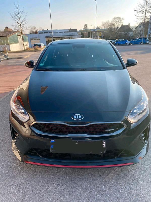 Gebraucht Kia ProCeed 204 PS (150 kW) 2021 Schwarz Kombi