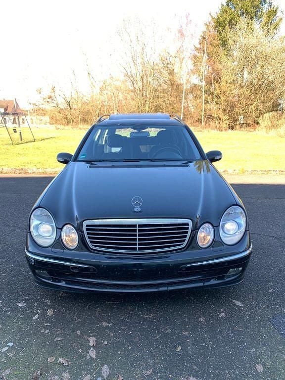 Gebraucht Mercedes E280 190 PS (139 kW) 2006 Schwarz Kombi