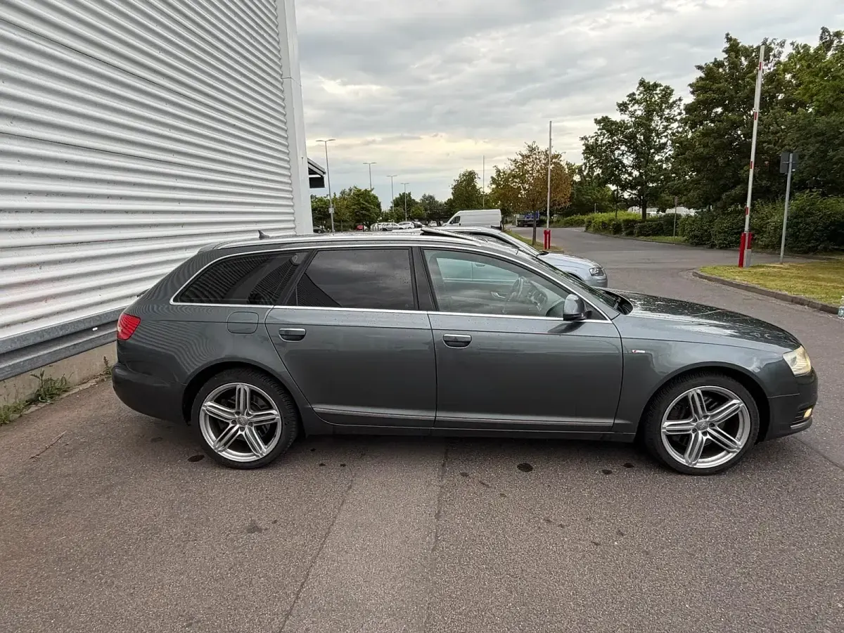 Gebraucht Audi A6 S-Line 239 PS (175 kW) 2010 Grau Kombi