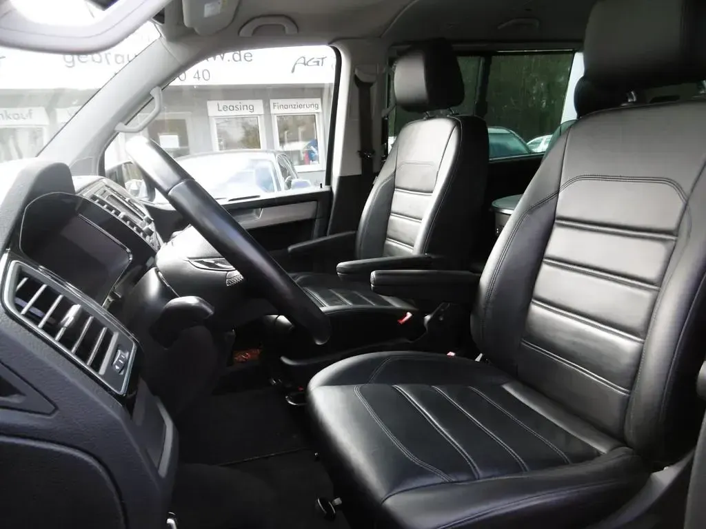Używany VW T6 Generation Six 204 KM (150 kW) 2017 Szary Van