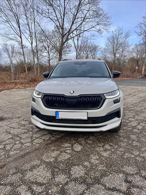 Gebraucht Skoda Kodiaq SportLine 190 PS (139 kW) 2022 Grau SUV