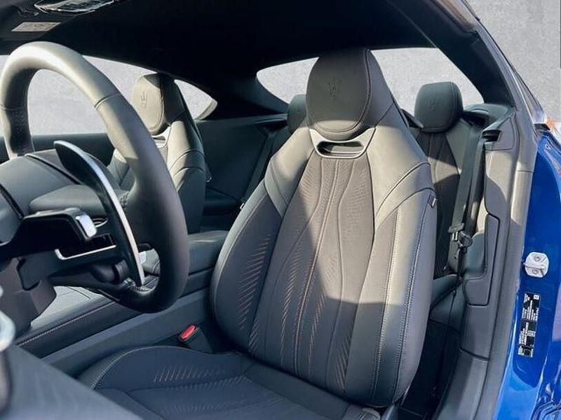 Gebraucht Maserati Granturismo 559 kW (761 PS) 2024 Blau Coupé