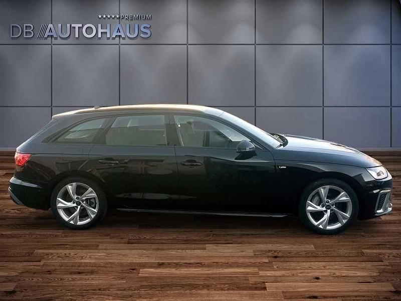 Gebraucht Audi A4 S-Line 265 PS (194 kW) 2023 Schwarz Kombi