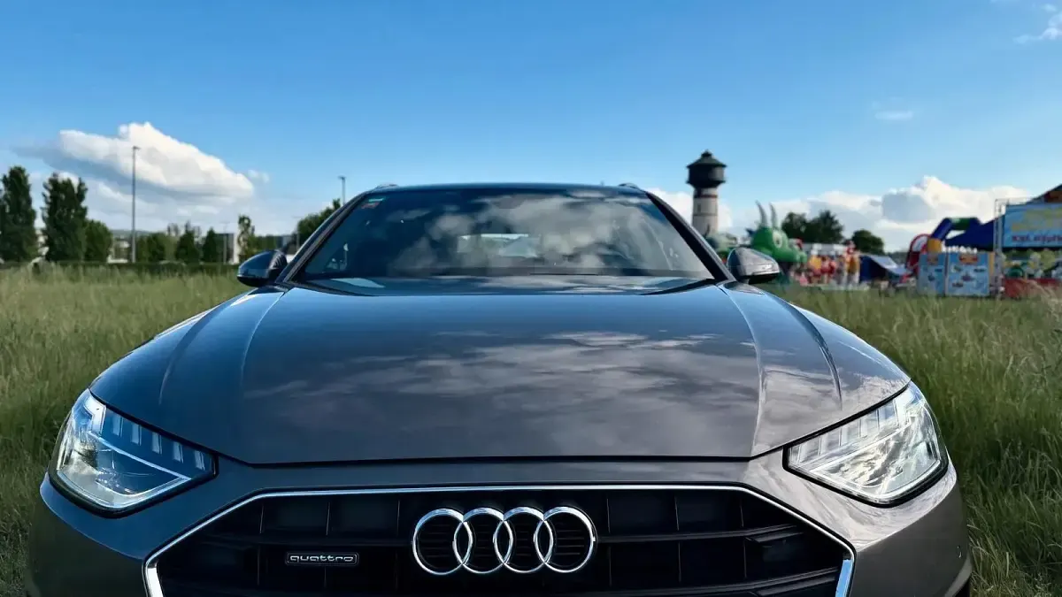 Gebraucht Audi A4 S-Line 2020 Grau Kombi
