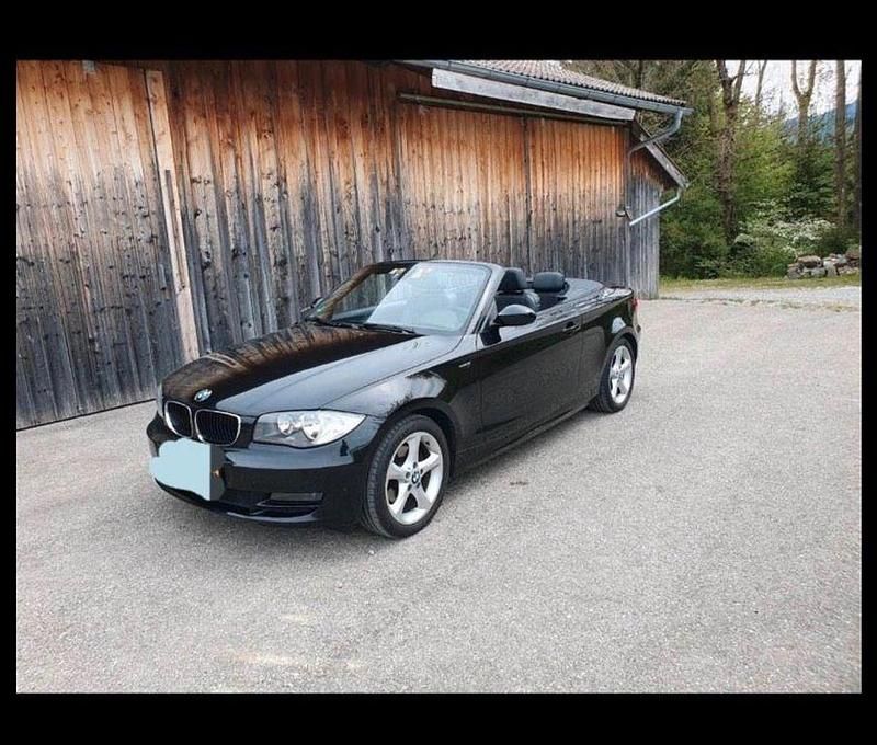 Schwarz Gebraucht 2009 BMW 120 Cabriolet Sport Line Cabrio | 8.500 € (Teuer) - Bild 1/4