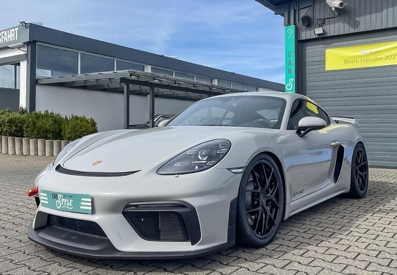 Grau Gebraucht 2021 Porsche Cayman GT4 Coupé | 118.410 € - Bild 1/1