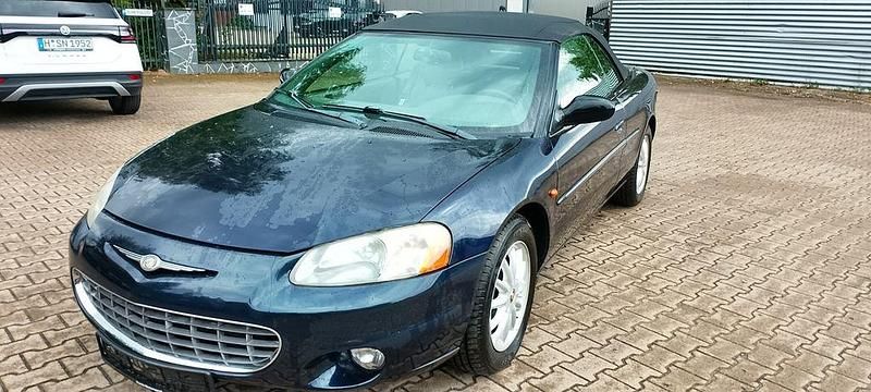 Blau Gebraucht 2003 Chrysler Sebring Cabriolet Cabrio | 5.000 € (Fairer Preis) - Bild 1/4