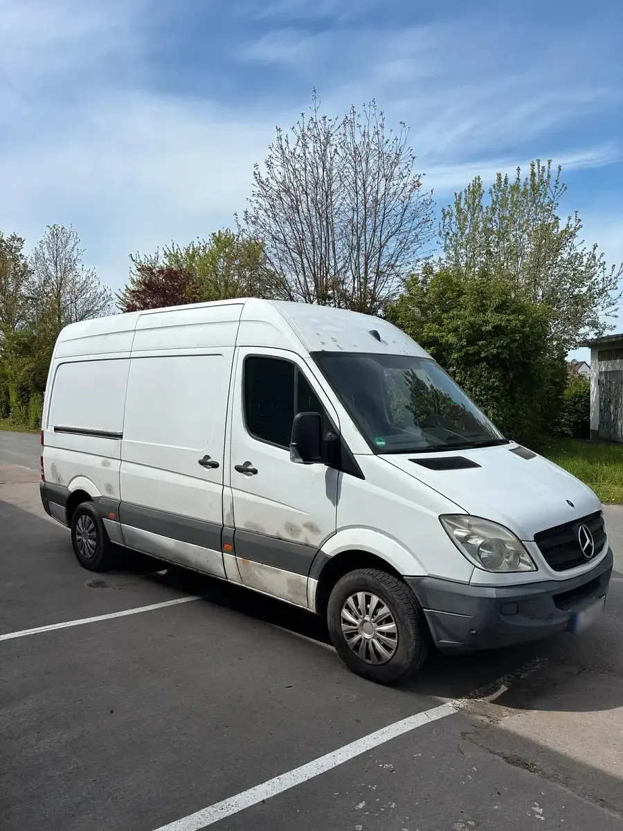 Second-hand Mercedes Sprinter 109 CP (80 kW) 2009 Alb