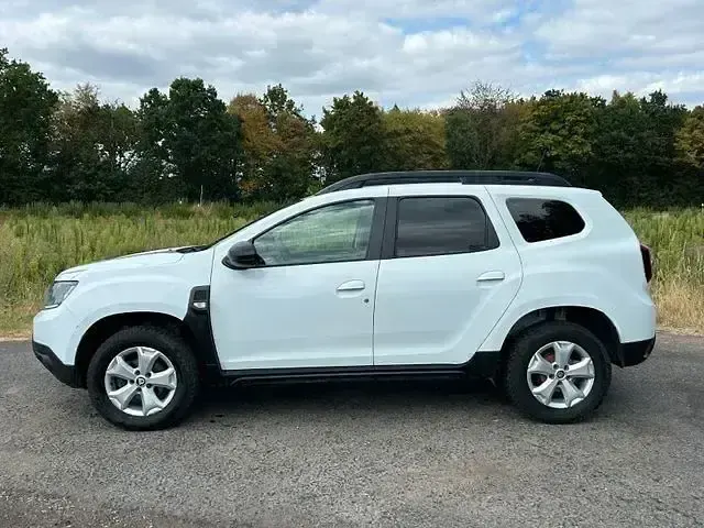 Gebraucht Dacia Duster Essentiel 101 PS (74 kW) 2021 Weiß SUV