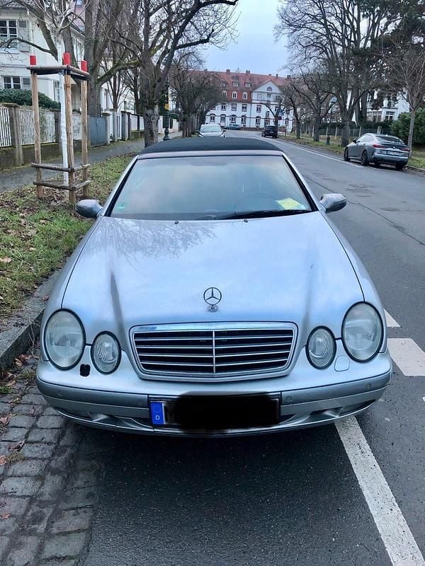Silber Gebraucht 1999 Mercedes CLK320 Cabrio | 2.999 € (Superpreis) - Bild 1/4