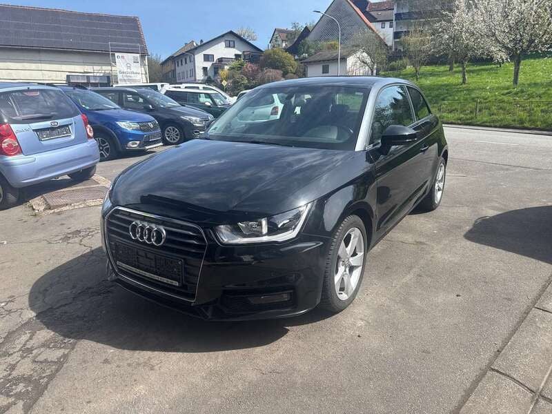 Mythosschwarz metallic Gebraucht 2017 Audi A1 Sport Kleinwagen | 8.300 € (Guter Preis) - Bild 1/4