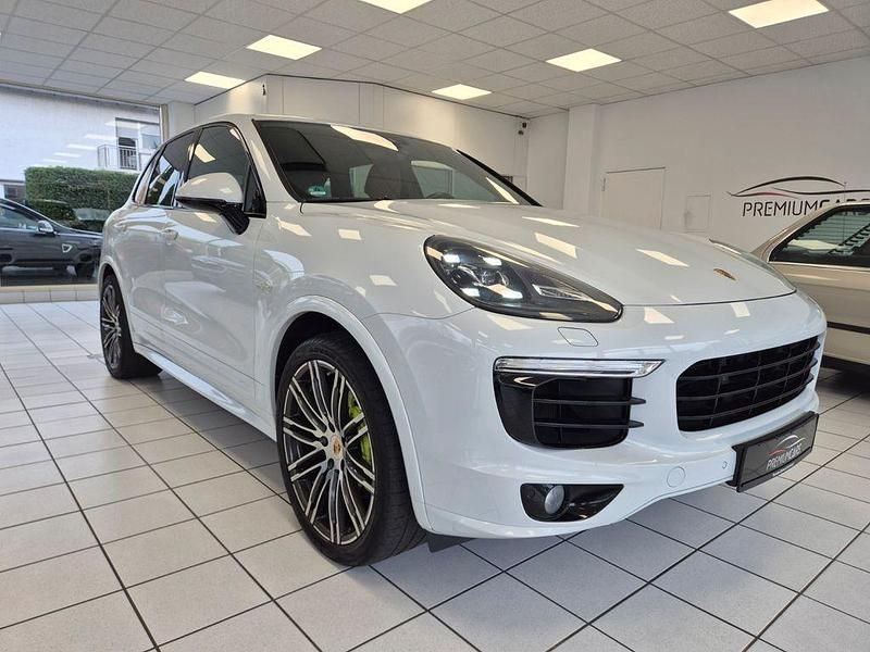 Gebraucht Porsche Cayenne S E-Hybrid 416 PS (305 kW) 2016 Weiß SUV