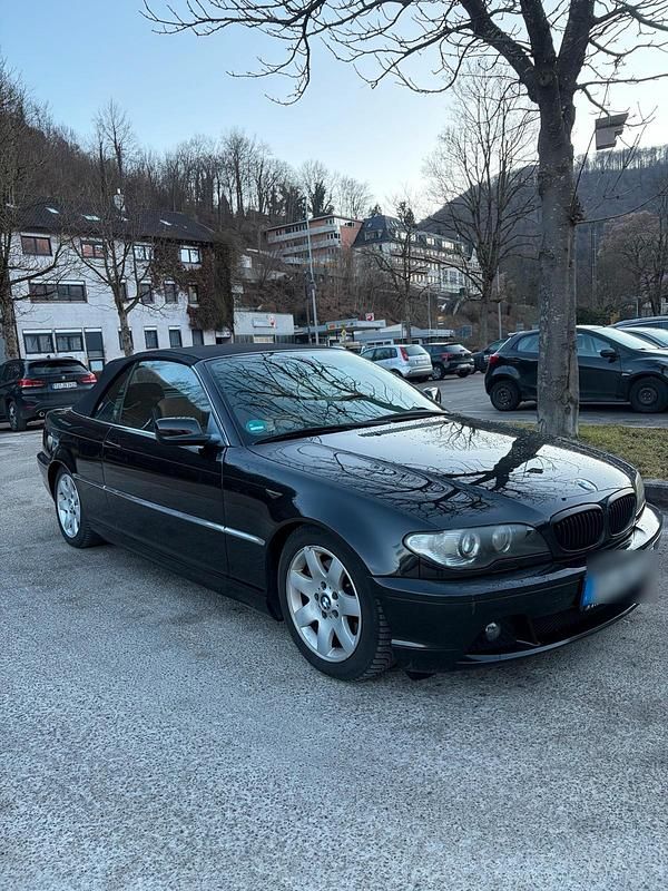 Schwarz Gebraucht 2004 BMW 320 Cabriolet Cabrio | 9.999 € (Fairer Preis) - Bild 1/4