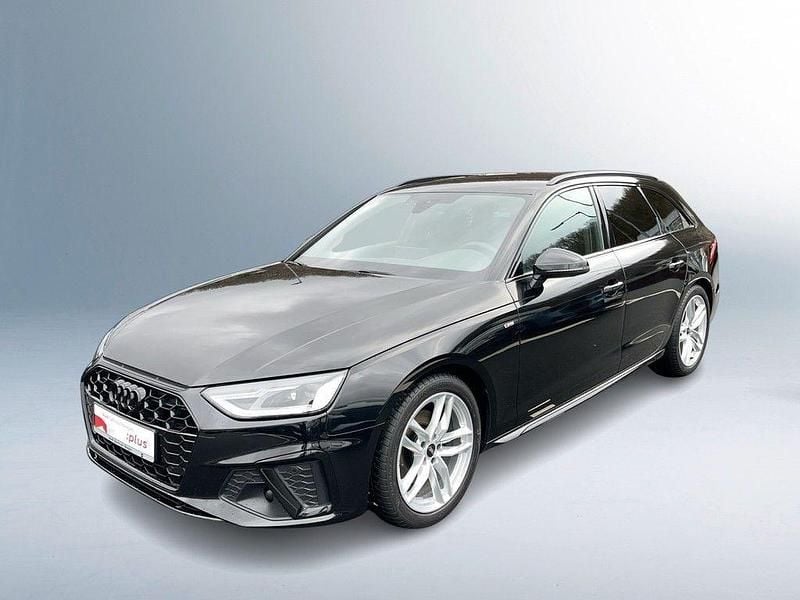 Gebraucht Audi A4 S-Line 163 PS (119 kW) 2022 Mythosschwarz metallic Kombi