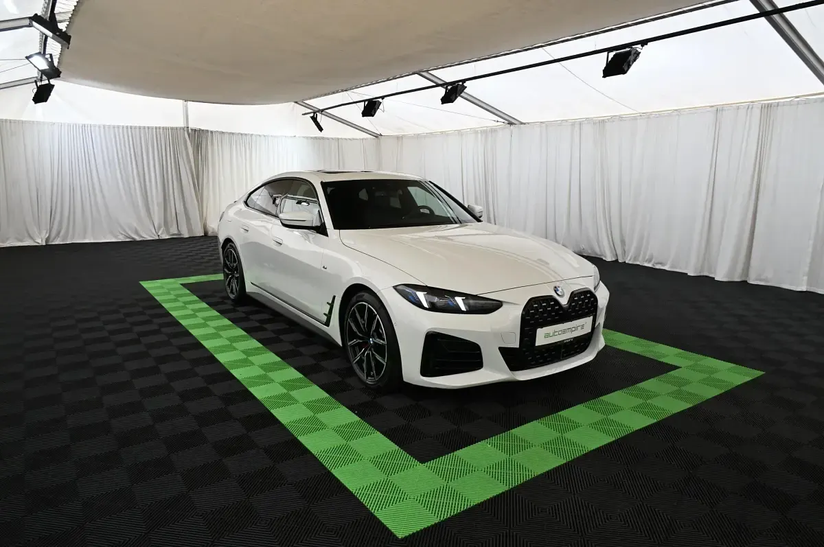 Gebraucht BMW 420 Coupé M Sport 190 PS (139 kW) 2025 Weiß Coupé