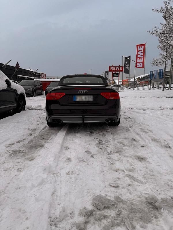 Gebraucht Audi S5 Cabriolet 333 PS (244 kW) 2014 Violet Cabrio