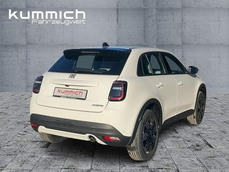 Gebraucht Fiat 600 Icon 110 PS (80 kW) 2026 Weiß SUV