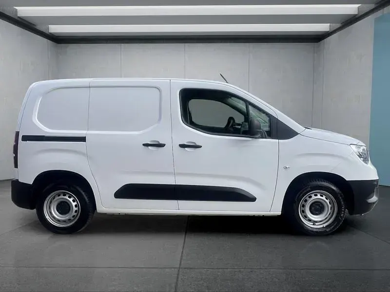 Gebraucht Opel Combo 102 PS (75 kW) 2022 Andere Van / Kleinbus
