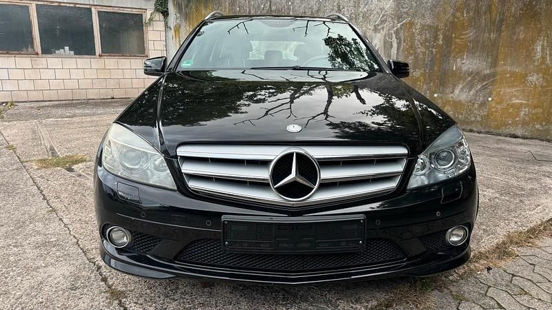 Schwarz Gebraucht 2008 Mercedes C200 Kombi | 4.500 € - Bild 1/4