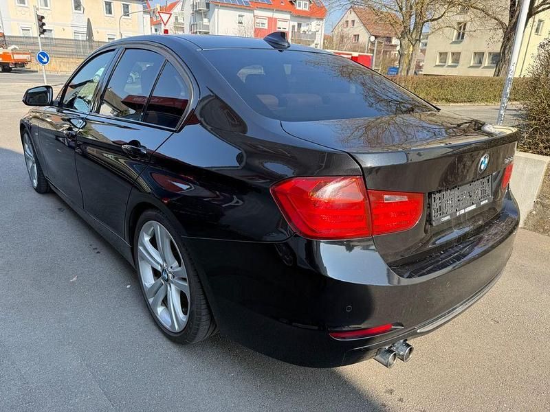 Gebraucht BMW 328 Luxury Line 245 PS (180 kW) 2012 Schwarz Limousine