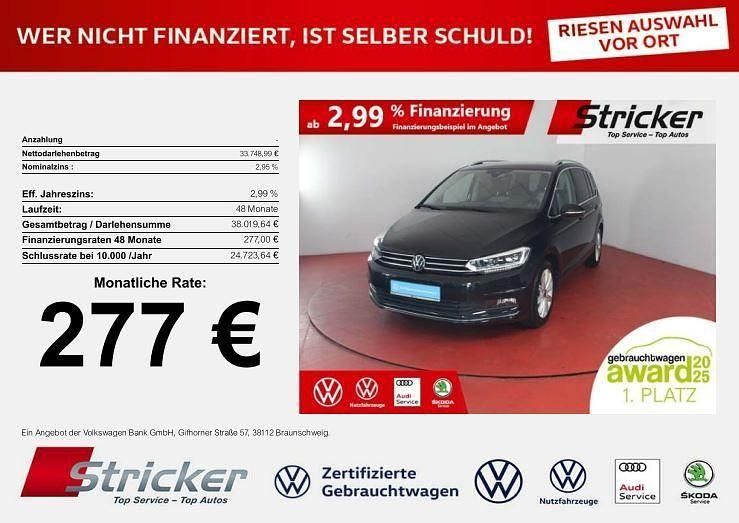 Schwarz (deep black perleffekt) Gebraucht 2024 VW Touran Highline Van / Kleinbus | 33.749 € (Fairer Preis) - Bild 1/4