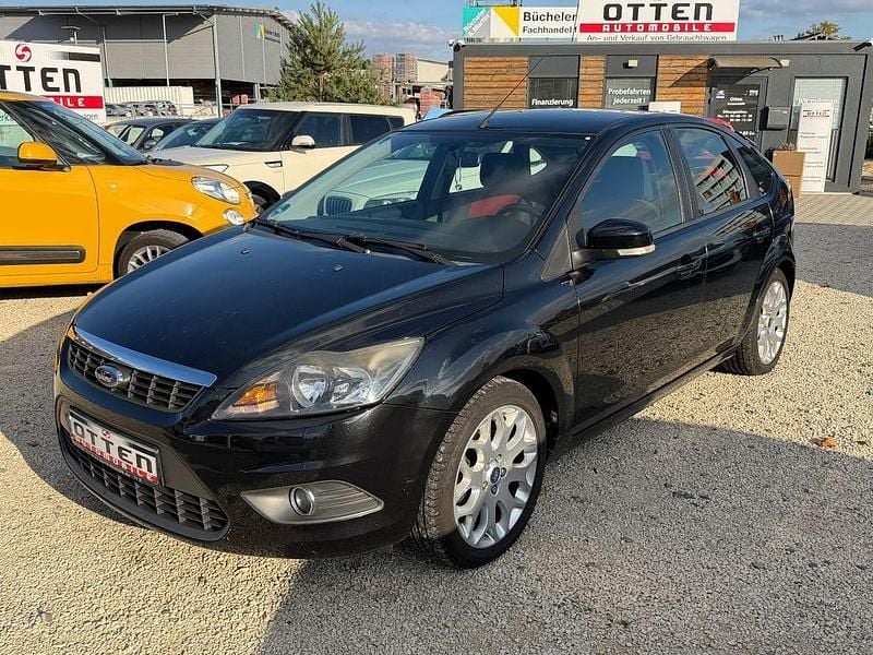 Schwarz Gebraucht 2009 Ford Focus Sport Limousine | 3.190 € (Fairer Preis) - Bild 1/4