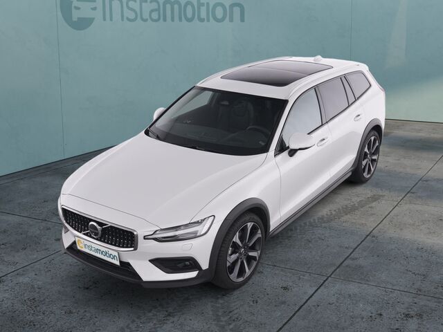 Gebraucht Volvo V60 CC Ultimate 197 PS (144 kW) 2024 Weiß Kombi
