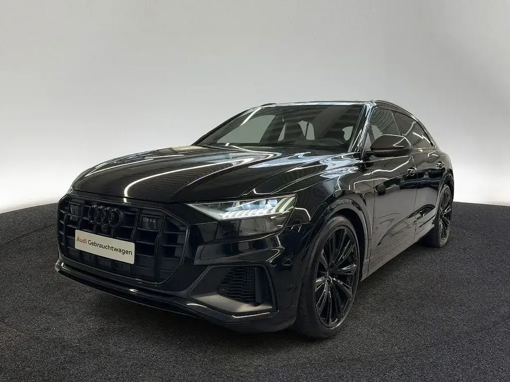 Gebraucht Audi SQ8 Competition 507 PS (372 kW) 2023 Mythosschwarz metallic SUV