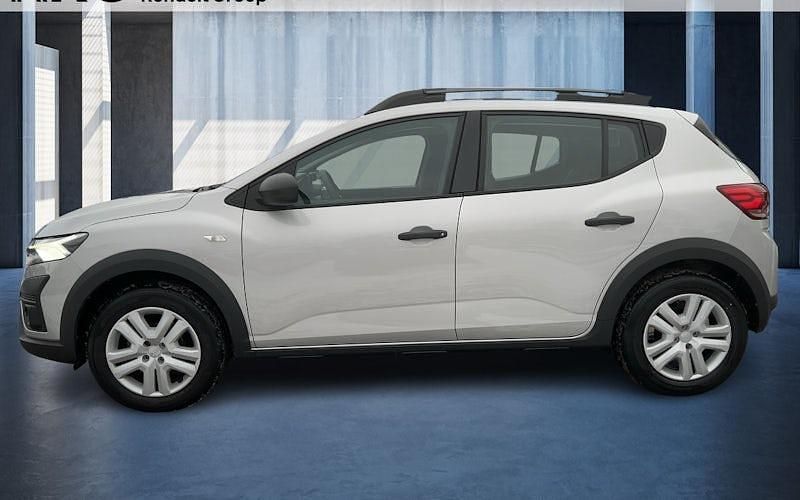 Gebraucht Dacia Sandero Essentiel 101 PS (74 kW) 2024 Silber Limousine