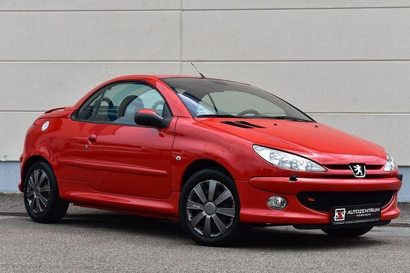 Gebraucht Peugeot 206 CC Platinum 109 PS (80 kW) 2005 Rot Cabrio