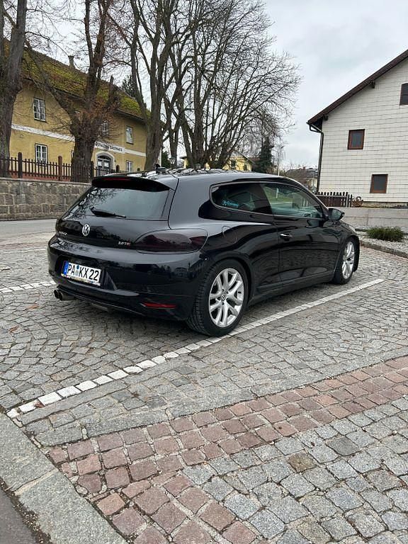 Usata VW Scirocco 200 CV (147 kW) 2009 Nero Coupé