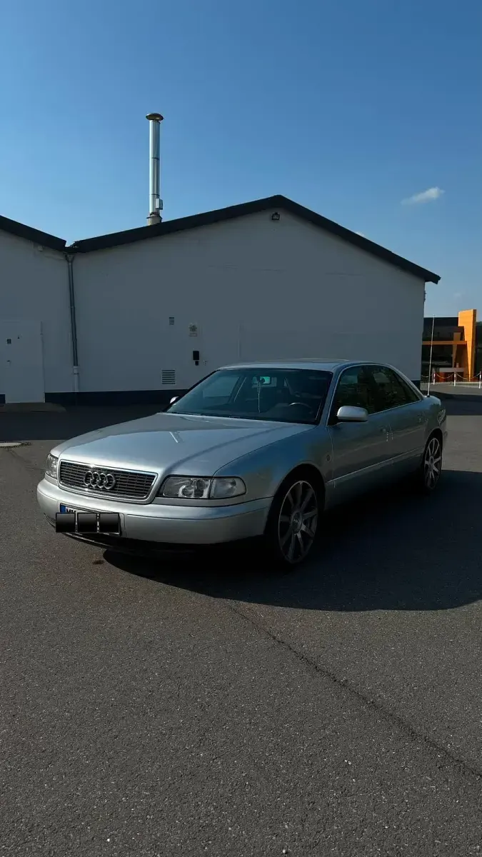 Occasion Audi A8 150 ch (110 kW) 1998 Argent Berline
