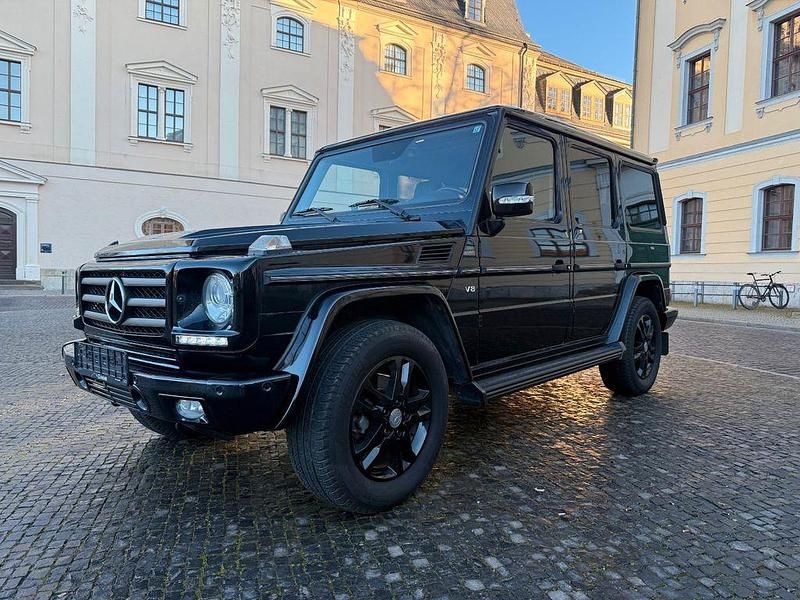 Schwarz Gebraucht 2012 Mercedes G500 SUV | 61.900 € (Fairer Preis) - Bild 1/4