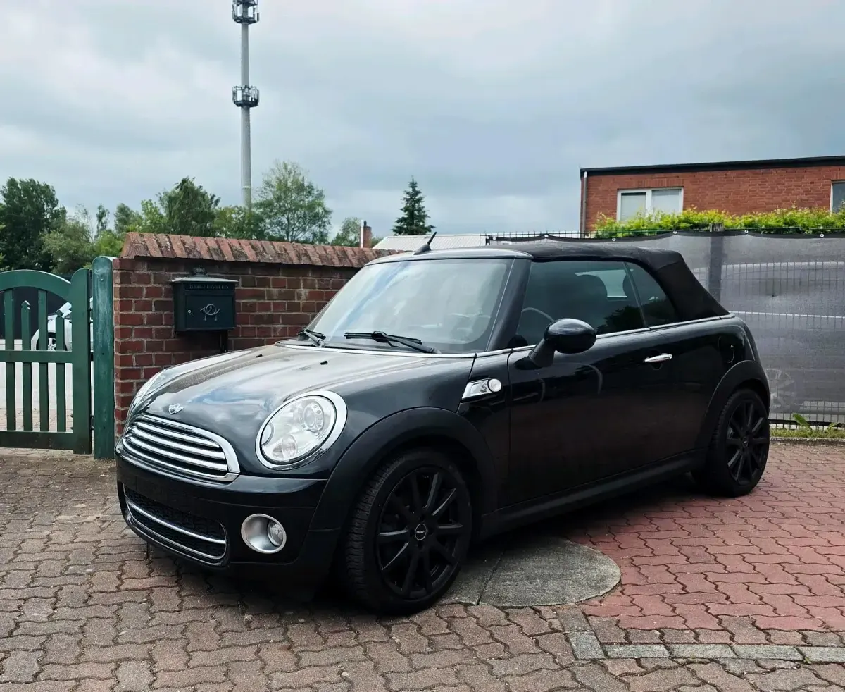 Gebraucht Mini Cooper S Cabriolet 120 PS (88 kW) 2009 Schwarz Cabrio