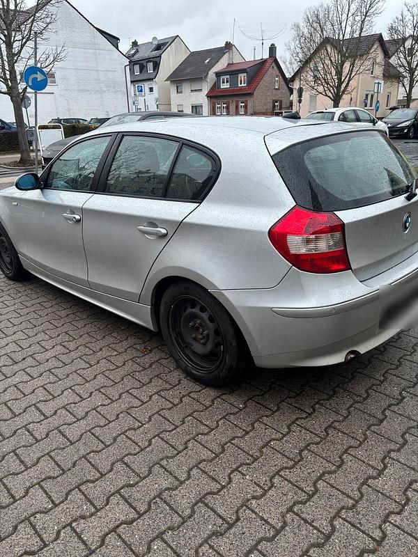 Gebraucht BMW 116 116 PS (85 kW) 2006 Silber Kleinwagen