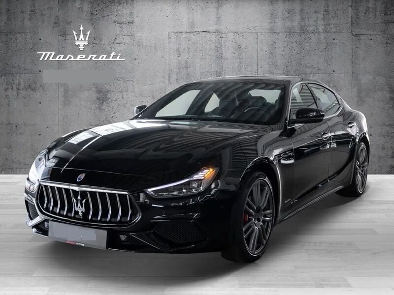 Schwarz Gebraucht 2019 Maserati Ghibli Coupé | 50.900 € - Bild 1/4