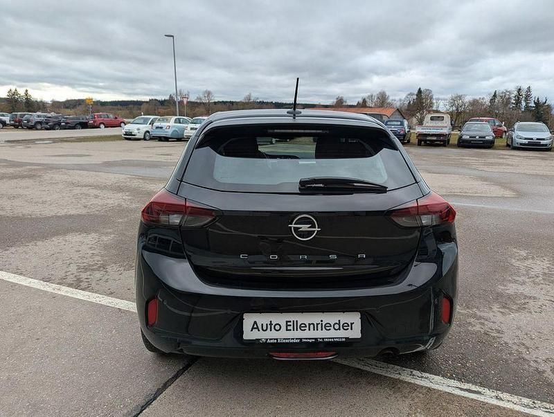 Używany Opel Corsa 75 KM (55 kW) 2024 Czarny Hatchback