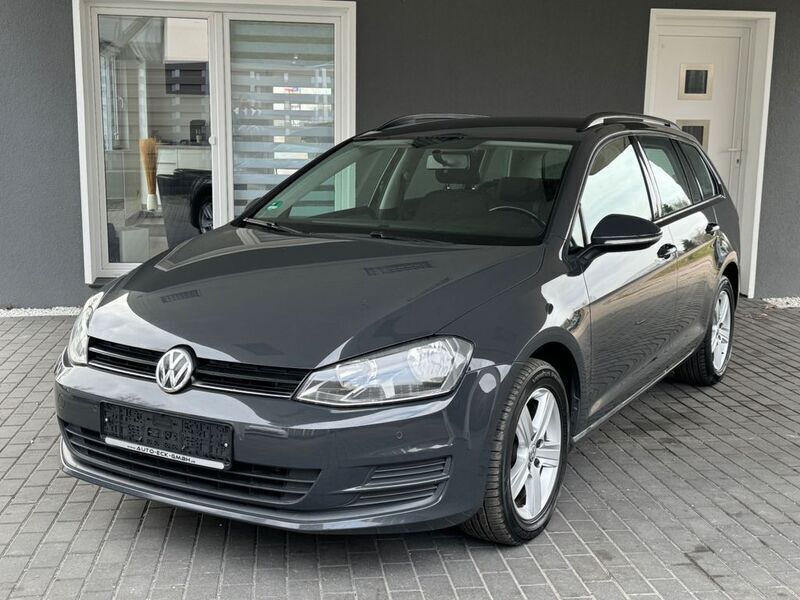 Grau Gebraucht 2014 VW Golf VII Comfortline Kombi | 9.790 € (Guter Preis) - Bild 1/4